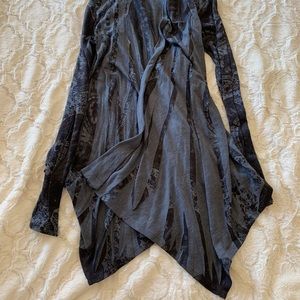 Black and grey daytrip cardigan